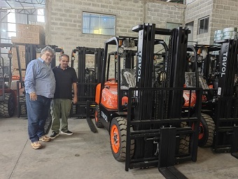 1750317385492552.jpg E927E43AFE3933A736DA201864972D98.jpg